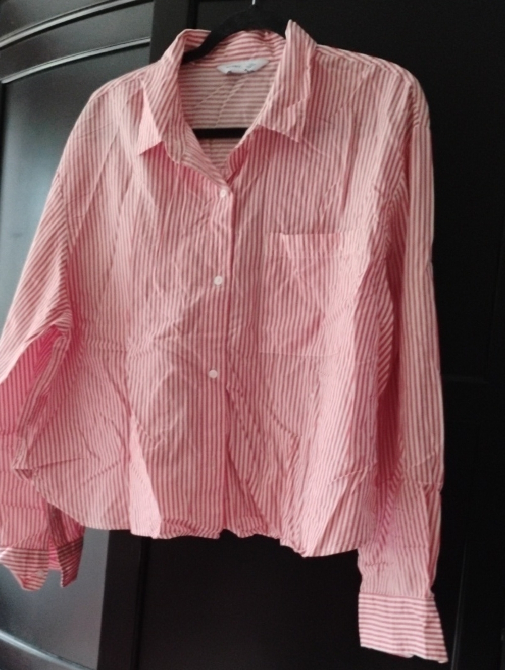 Old Navy Striped Cropped Shirt in Red and White